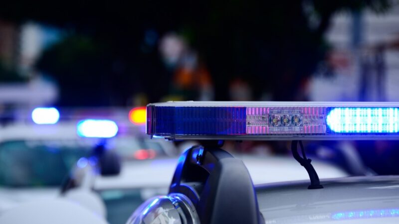 Skuteczna interwencja policji z Ursusa zatrzymała 16-latkę w próbie wyłudzenia 13 tys. złotych od osoby starszej