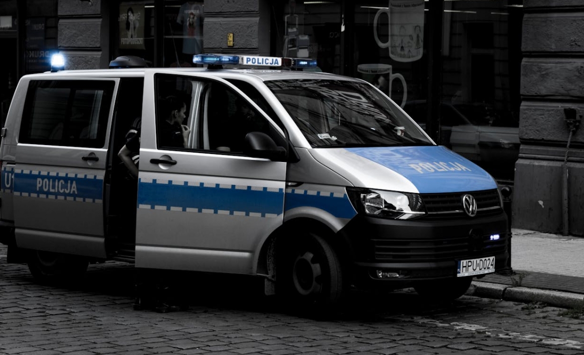 Aresztowani przez policję: poszukiwany przez Belgię 53-latek i 46-latek z listem gończym