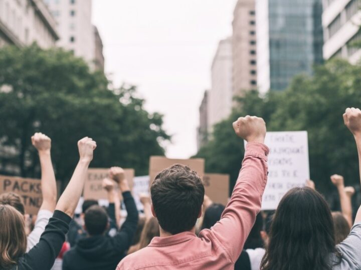 Ursynów w obliczu wyboru: park czy parking? Mieszkańcy protestują!