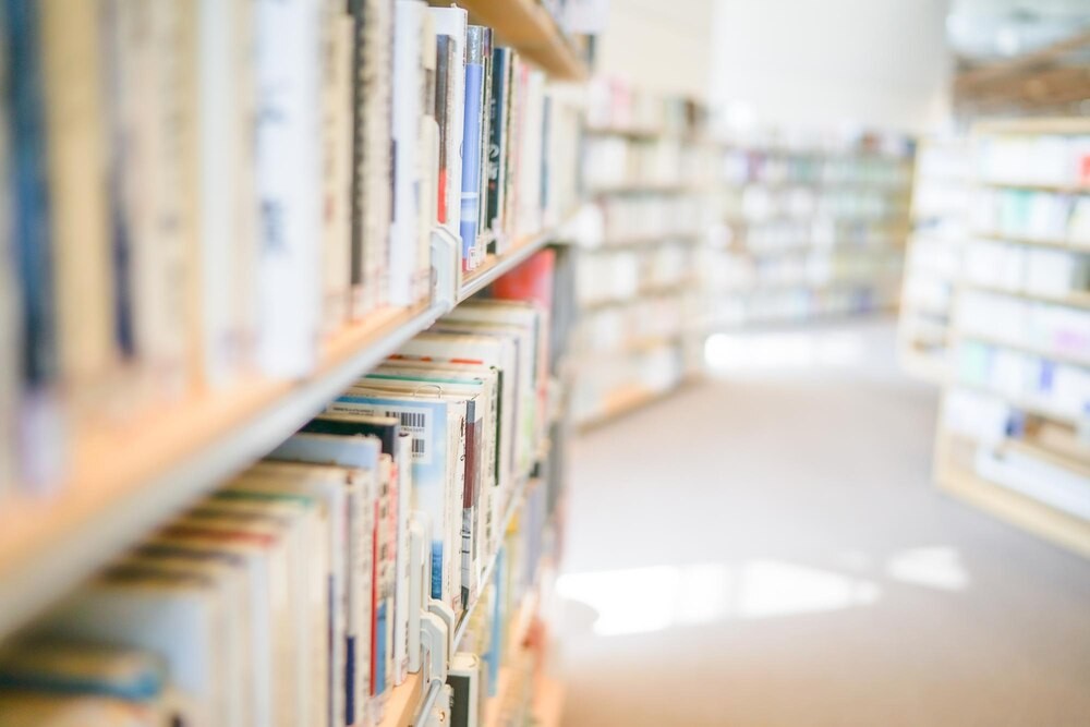 Kalambury Literackie: Emocje i Uśmiechy w Żoliborzu!