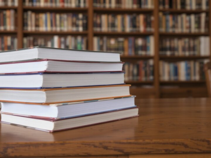 Kreatywna Noc Bibliotek w Mokotowie: Artystyczne Warsztaty i Magia Książek