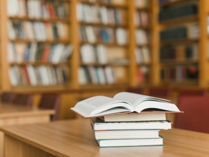 Odkryj tajemnice warszawskiego getta z Michałem Krasuckim w Bibliotece Publicznej