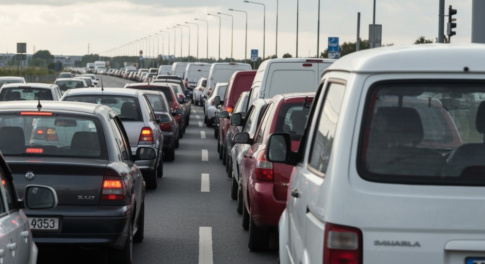 Zgromadzenia w Śródmieściu: Utrudnienia w ruchu i zmiany tras autobusów!