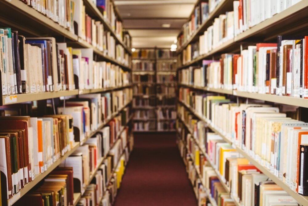 Spotkaj się z legendą polskiego kina: Jan Englert w Bibliotece Bielany!