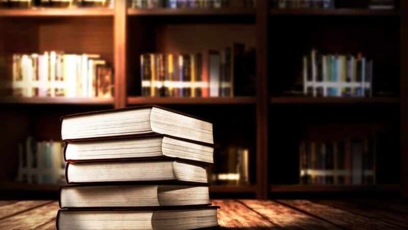 Szydełkowe spotkania w bibliotece: twórz z nami i rozwijaj swoją pasję!