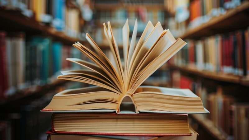 Balony z Marzeniami: Uczniowie Świętują Dzień Praw Dziecka w Bibliotece