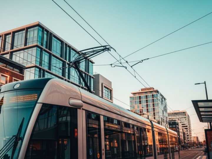 Nowa era tramwajów na Rakowieckiej: testy pomiarowe już za nami!