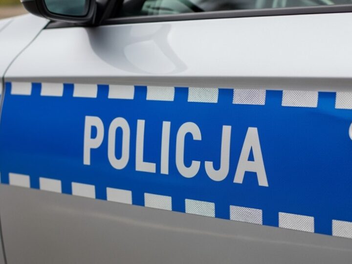 Mistrz oszustwa: Jak mężczyzna wykorzystał cudze dane do zakupów w sklepach odzieżowych