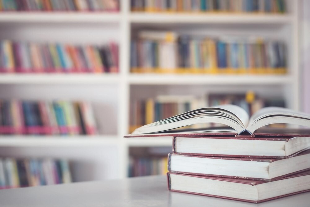 Ursus zyskuje nową przestrzeń literacką – otwarcie biblioteki na Silnikowej!