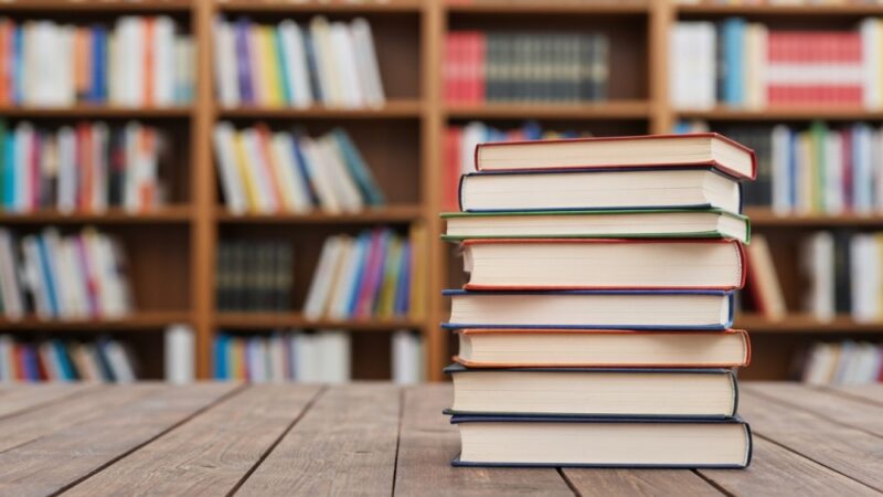 Biblioteki z nowymi, dłuższymi godzinami otwarcia!