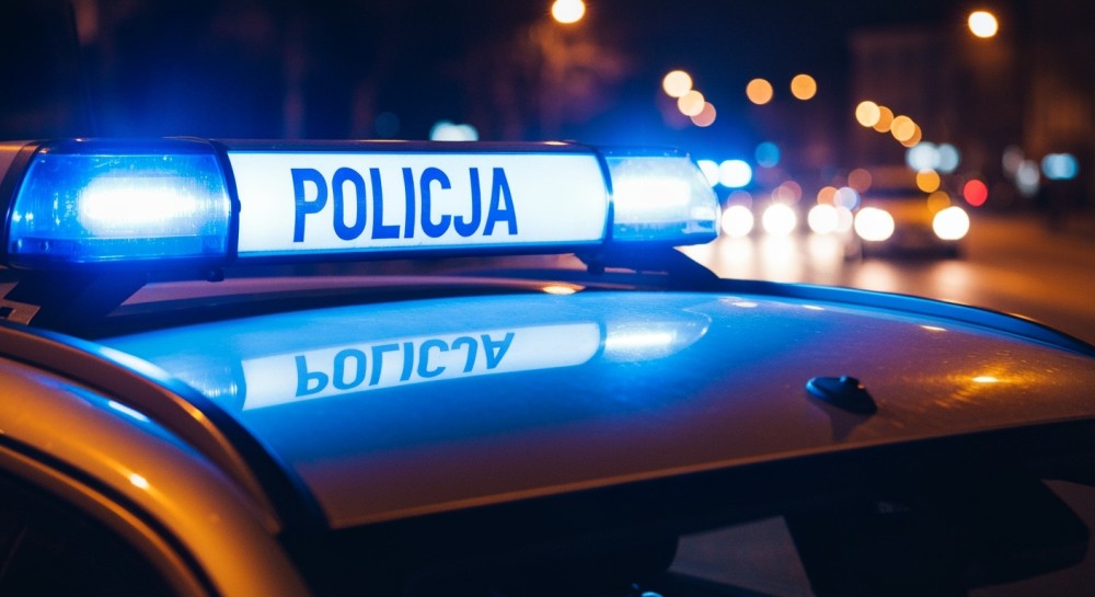 Zatrzymanie przestępcy: Policja udaremnia kradzież luksusowego samochodu w Wilanowie