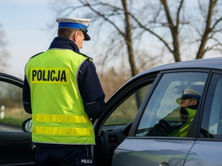 Bezpieczne podróże jesienią: Kluczowe zasady dla kierowców