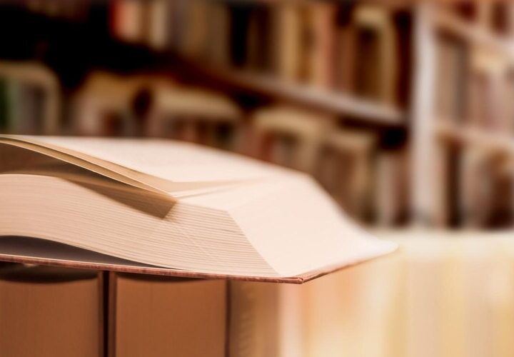 Biblioteka 2025: Centrum Kultury i Społeczności w Twoim Mieście!