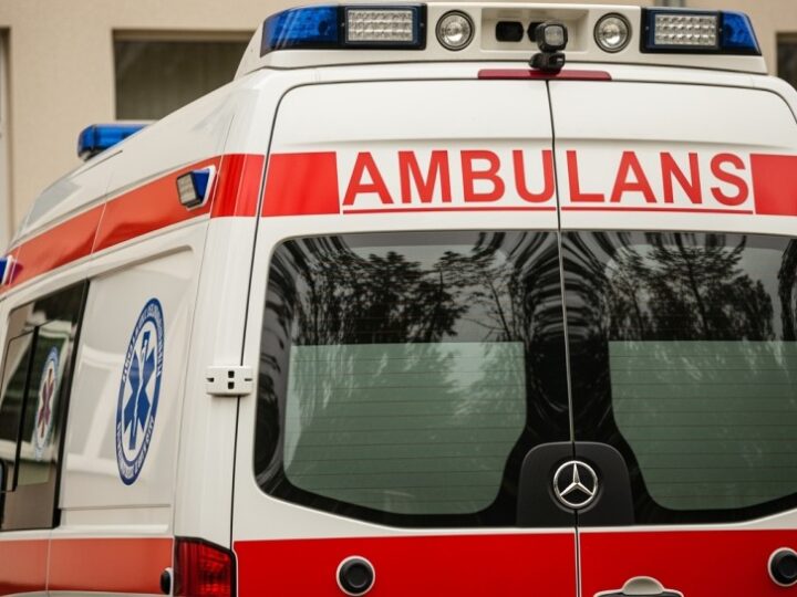 Strażnicy miejscy uratowali mężczyznę z opresji