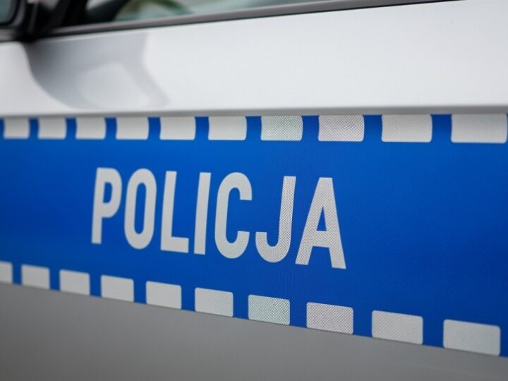 Agresywne incydenty na Krakowskim Przedmieściu: Strażnicy w akcji!