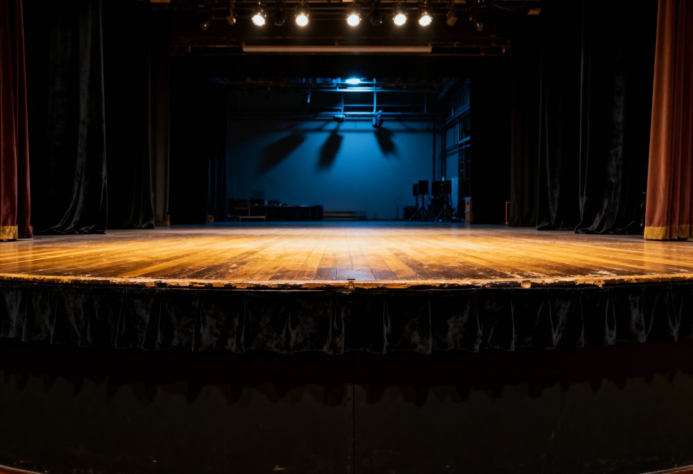 Teatralna niespodzianka w Włochach – dołącz do nas 8 marca!