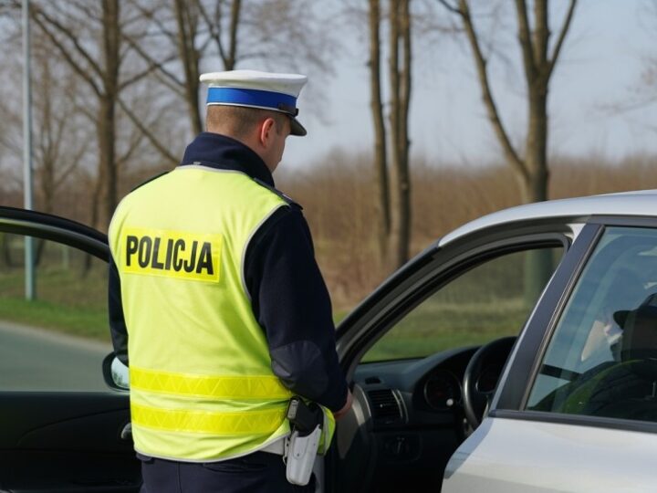Alkohol i mefedron za kółkiem: niebezpieczne połączenie w Ożarowie Mazowieckim