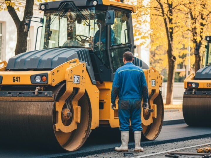 Asfalt na Rakowieckiej – weekendowe prace zakończą rewitalizację!