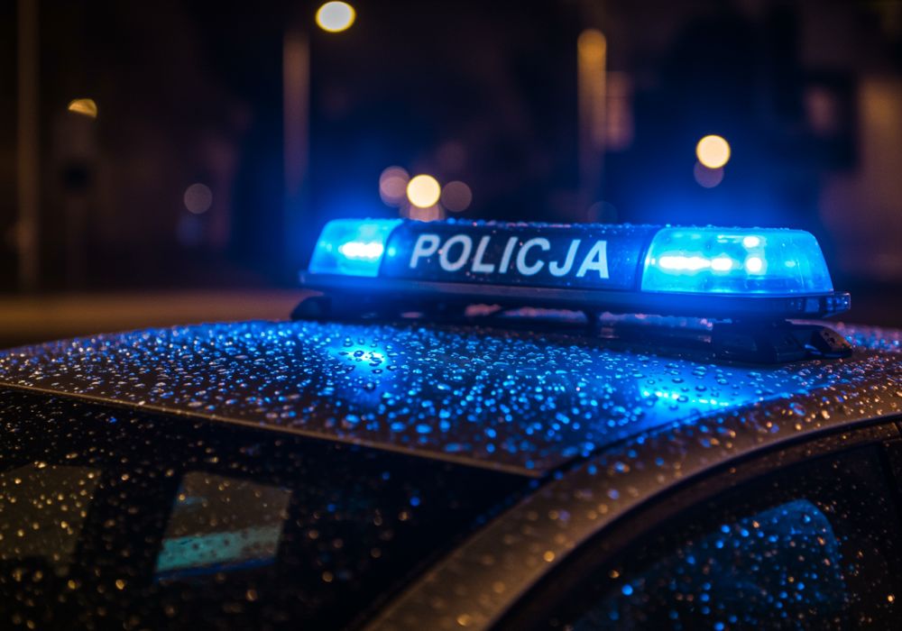 Błyskawiczna interwencja policji ratuje mieszkańców przed niebezpieczeństwem