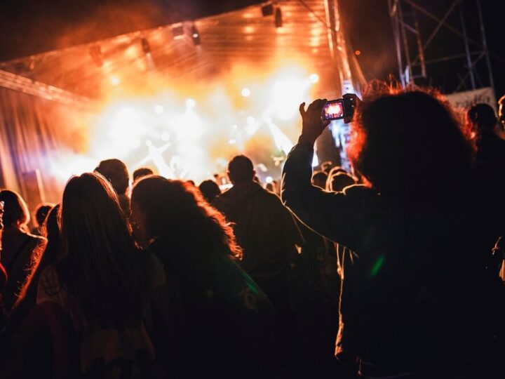 Kulturalny weekend na Ochocie: odkryj irlandzkie rytmy i sztukę akwareli!
