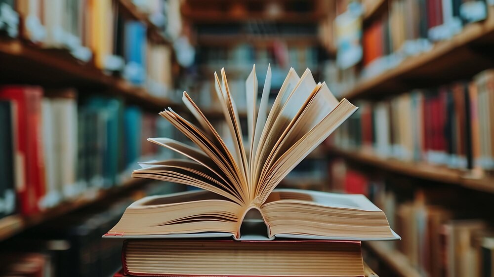 Odkryj Muranów: Bezpłatny Przewodnik Literacki Już Dostępny!