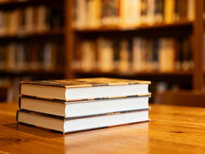 Mokotów z nową biblioteką: odkryj literacką przystań!