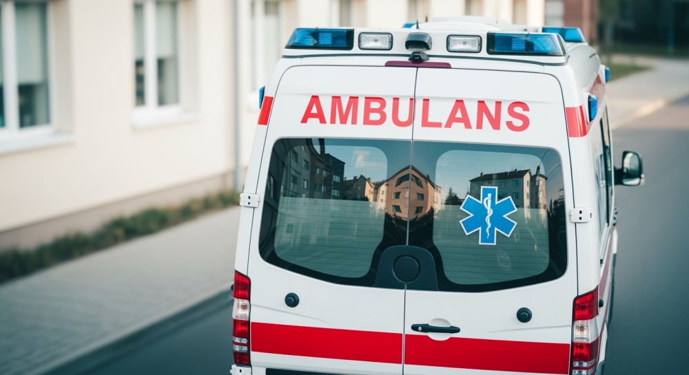 Błyskawiczna akcja ratunkowa: 57-latek uratowany przez strażników miejskich i personel SOdON