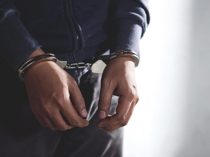 Włamywacze z Woli w rękach policji: kradli elektryczne rowery i hulajnogi!