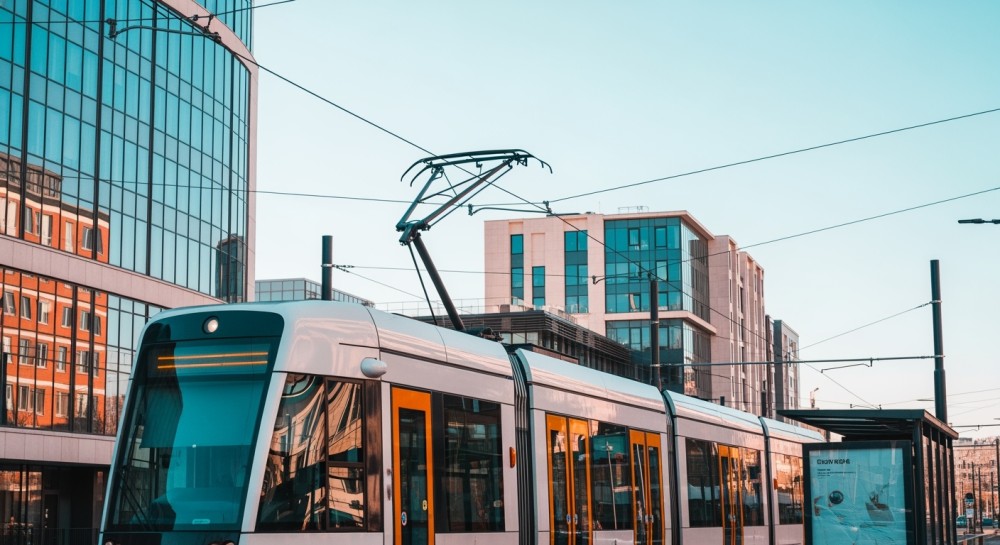 Ożywione wspomnienia: zabytkowe tramwaje Warszawy znów na torach