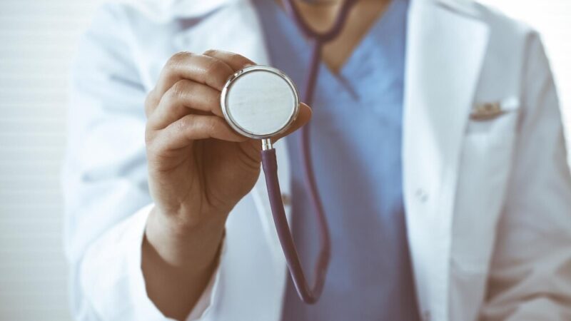Aktywne Lato na Żoliborzu: Bezpłatne Lekcje Golfa dla Seniorów!