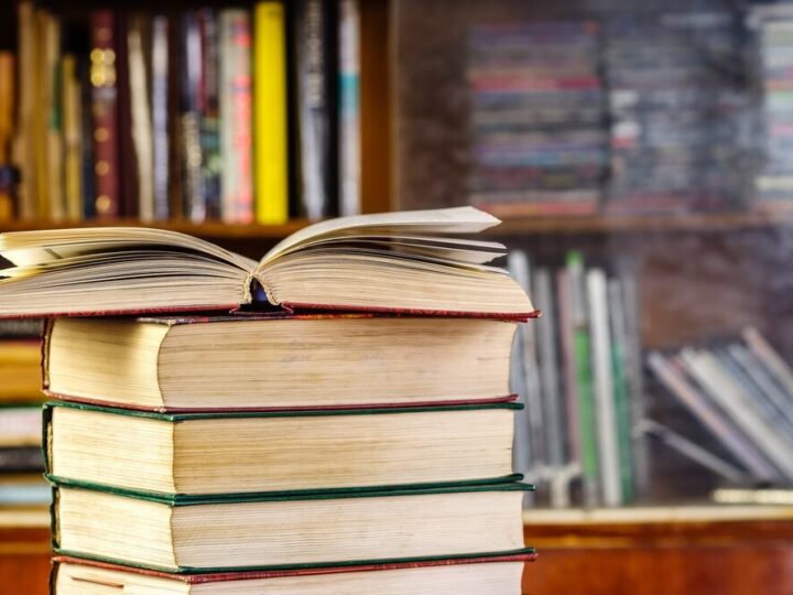 Czerwiec w Bibliotece Białołęka: Krew, Teatr i Japońska Magia!
