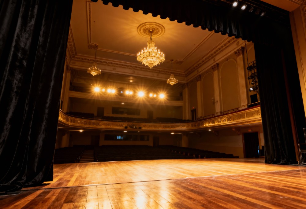 Jan Englert w Wawrze: Niepowtarzalne spotkanie z mistrzem teatru!