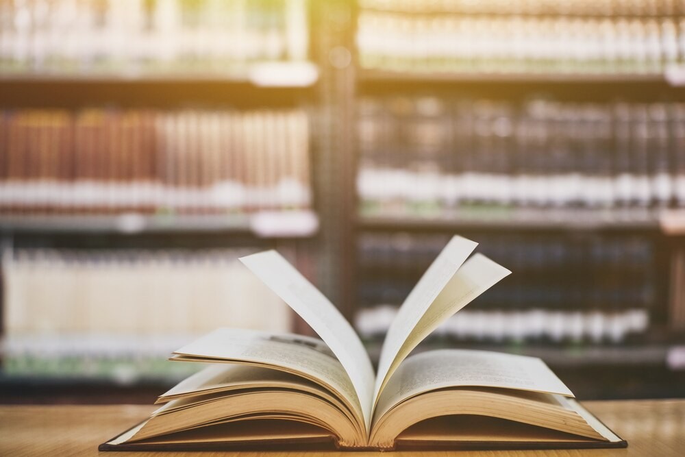 Literatura w nowym świetle: inspirujące spotkanie z Ryszardem Koziołkiem w Białołęce