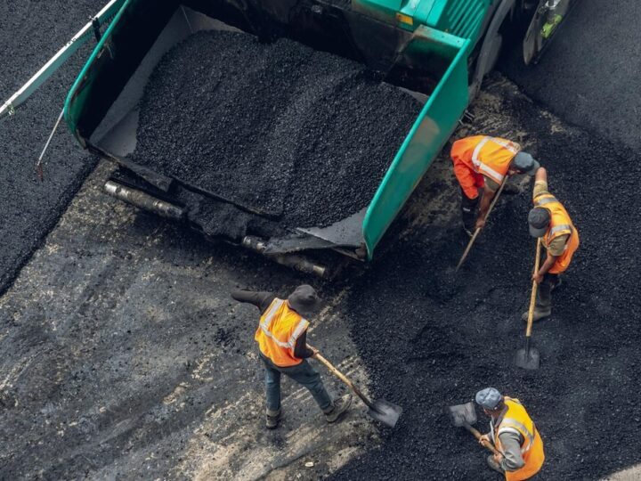 Nowe wyzwania drogowe w Warszawie: remont łącznicy przy Nowym Zjeździe