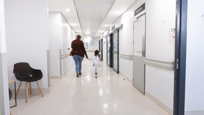 Bezpieczne Lato: Policja Uczy Dzieci, Jak Unikać Zagrożeń