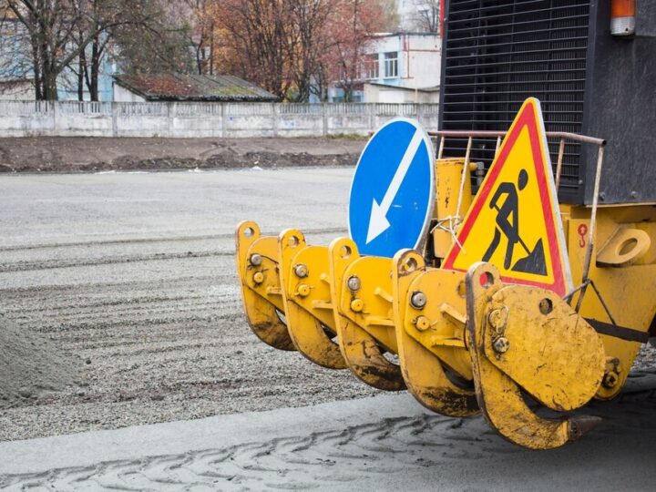 Rewolucja na Wisłostradzie: Nowa nawierzchnia w Warszawie w budowie!