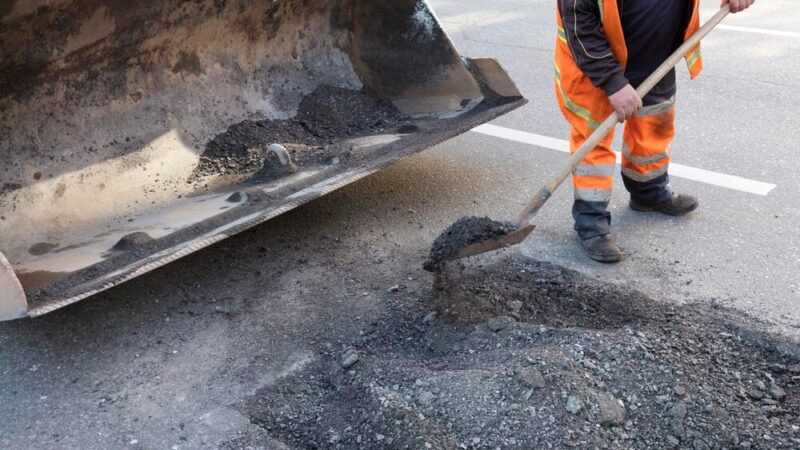Weekendowe zamknięcie Połczyńskiej: Kierowcy muszą się przygotować na zmiany!
