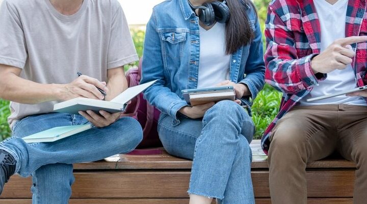 Uroczyste powierzenie stanowisk dyrektorów szkół i przedszkoli w Pałacu Ślubów