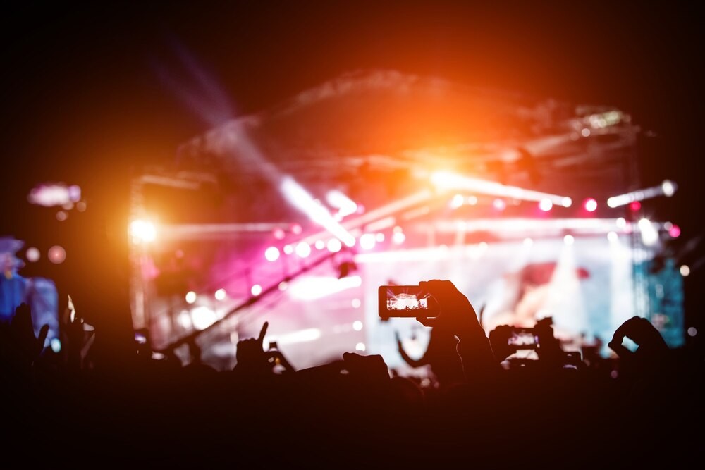 Sonbird rozgrzeje Wawerskie Centrum Kultury letnim koncertem!