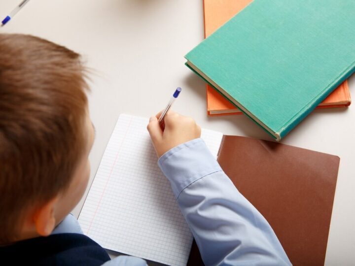 Edukacja kulturalna w Wawrze: Zrealizuj swoje pomysły z biblioteką!