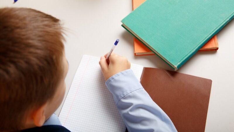 Edukacja kulturalna w Wawrze: Zrealizuj swoje pomysły z biblioteką!
