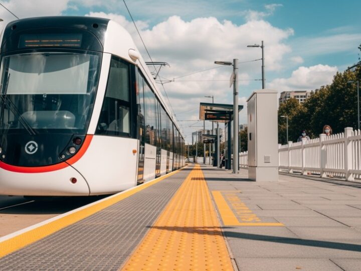 Tramwajowe rewolucje: Historia wymian między miastami