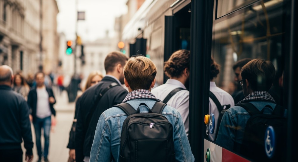 Wakacyjny Autobus: Przygotuj się na niezapomnianą przygodę z atrakcjami dla dzieci!