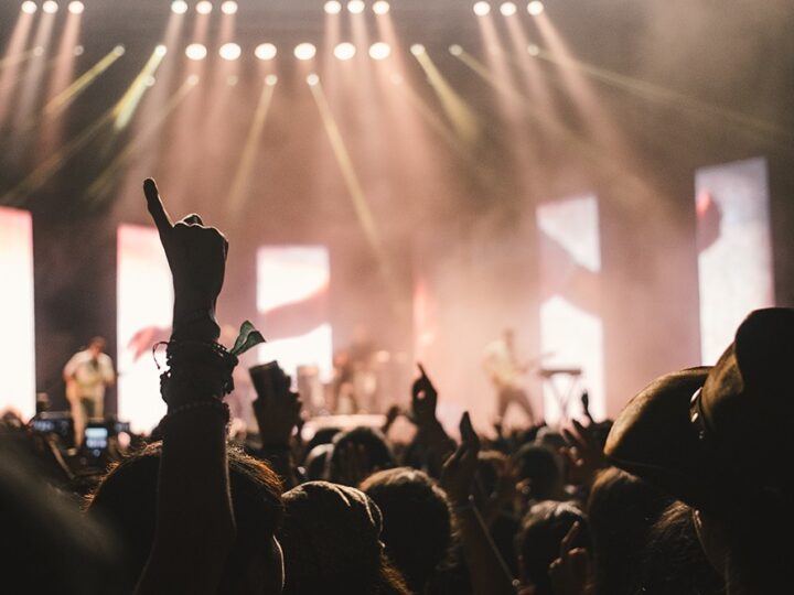 Muzyczne pożegnanie wakacji z Kacprem Kuszewskim