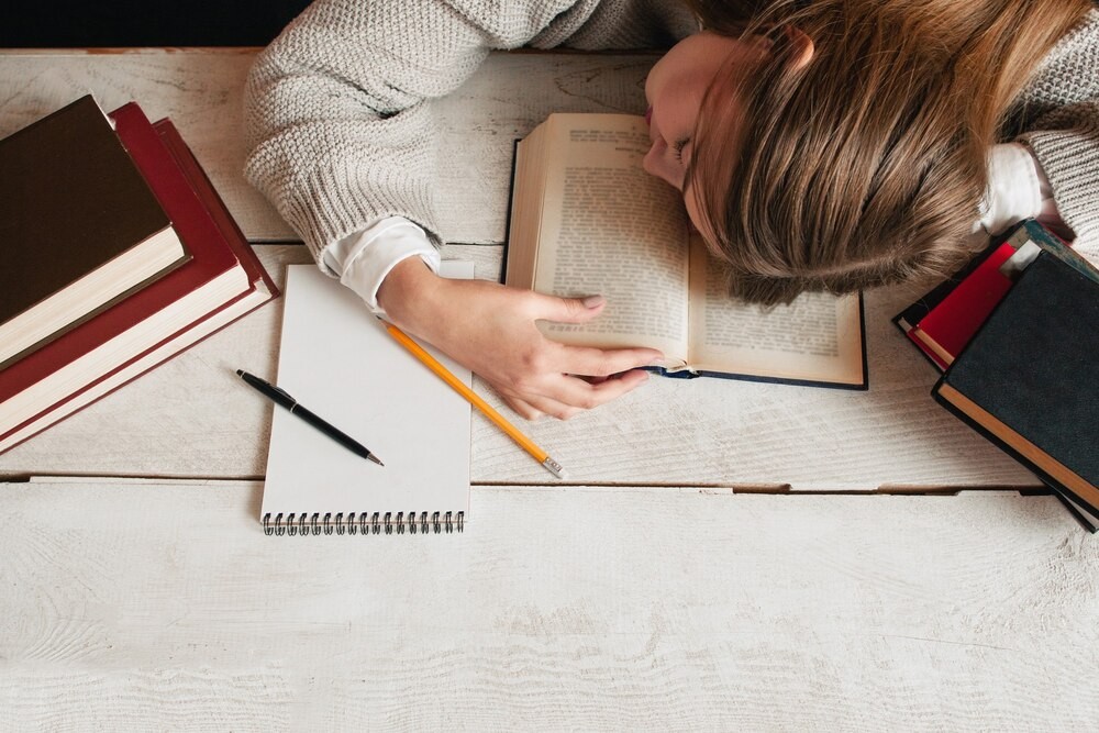 Edukacja Medialna i Cyfrowy Dobrostan Dorosłych – Konferencja w Wypożyczalni nr 69