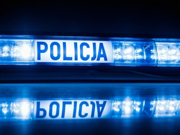Szybka akcja policji ratuje zagubionego niewidomego mężczyznę w Otwocku