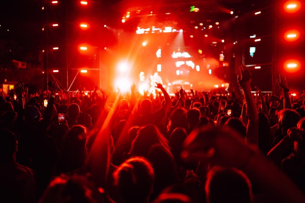 Muzyczne szaleństwo we Włoszech: bryska i gwiazdy na festiwalu!