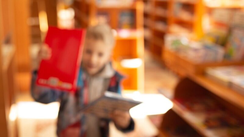Literacka Rewolucja na Białołęce: Wspieramy Młodych Czytelników!