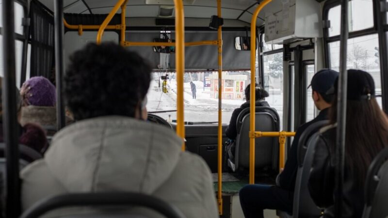 Elektryczny Irizar w Warszawie: Nowa era transportu miejskiego