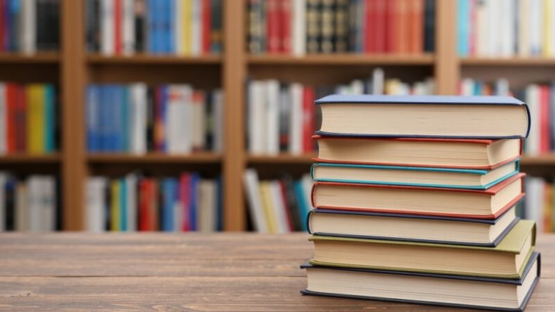 Kadare: 90 Lat Literackiego Dziedzictwa między Albanią a Polską